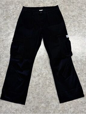 YoungLA 6047 Classic Cargos Men's
Pants Size small Black